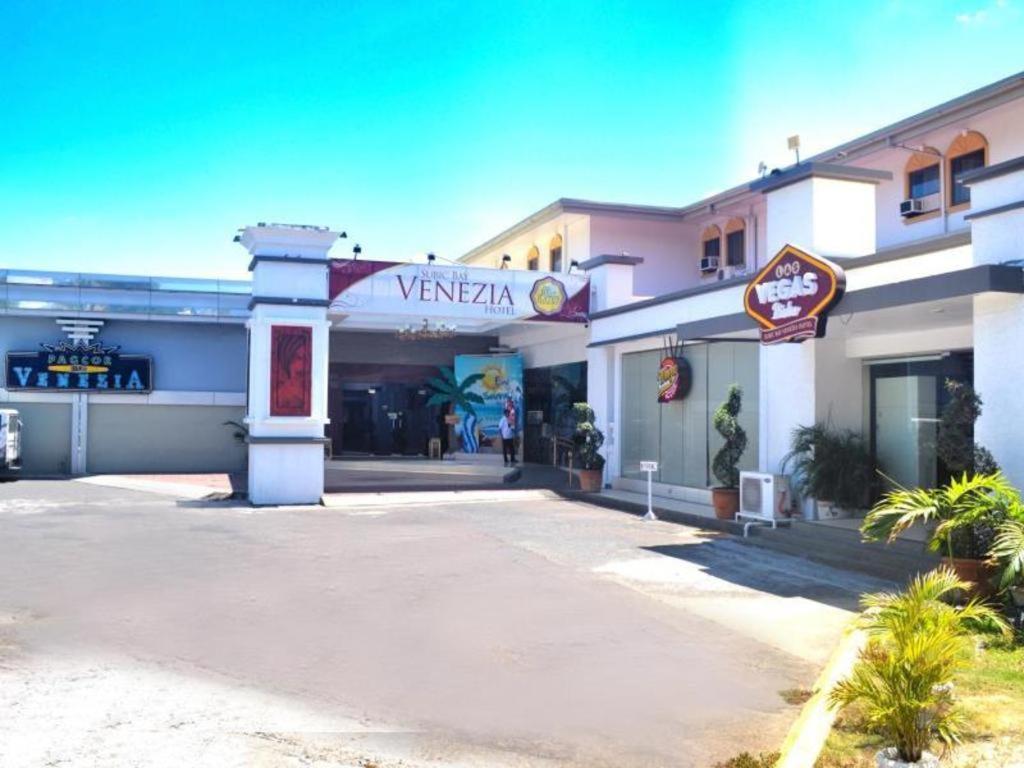 Subic Bay Venezia Hotel Olongapo Exterior photo