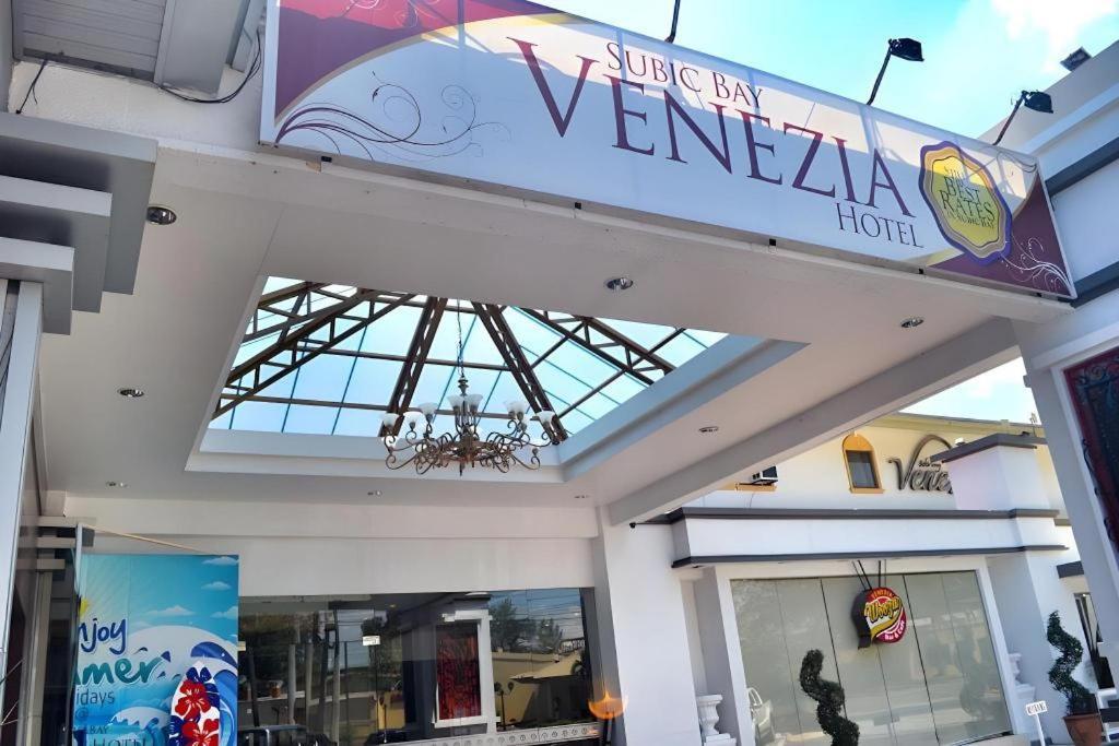 Subic Bay Venezia Hotel Olongapo Exterior photo