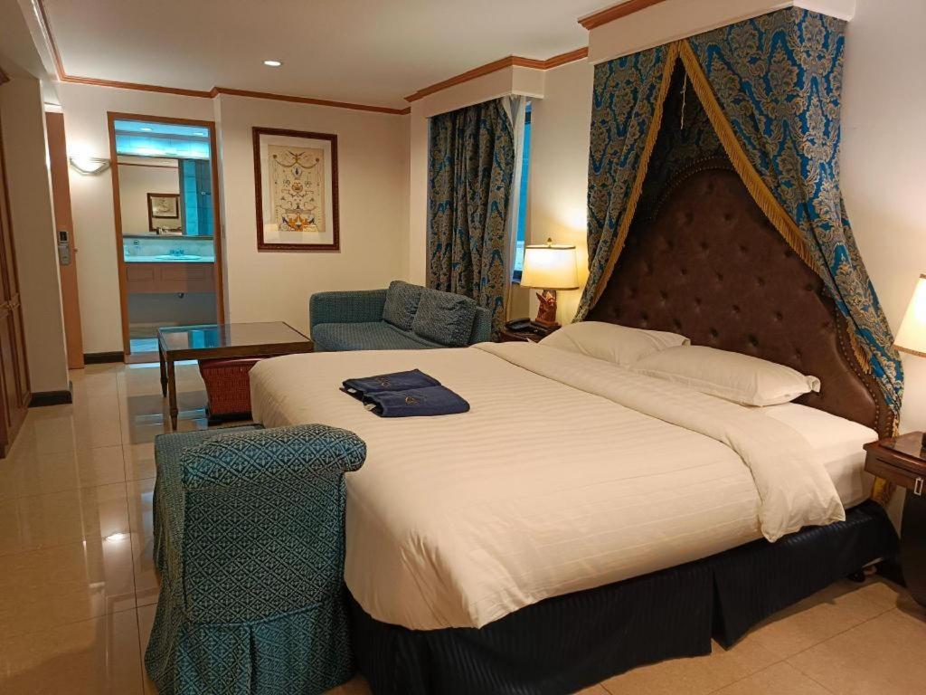 Subic Bay Venezia Hotel Olongapo Exterior photo
